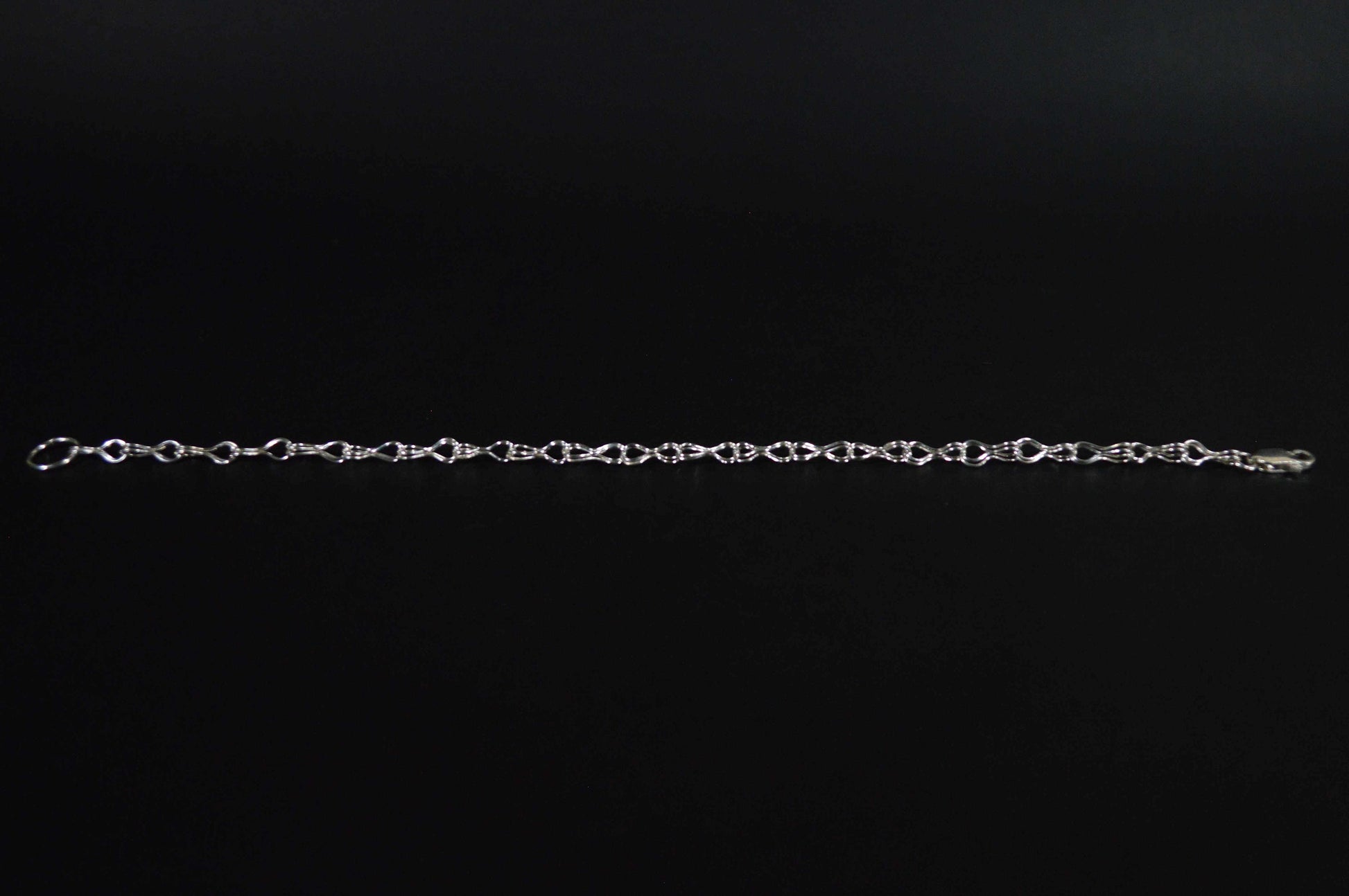silver chain bracelet
